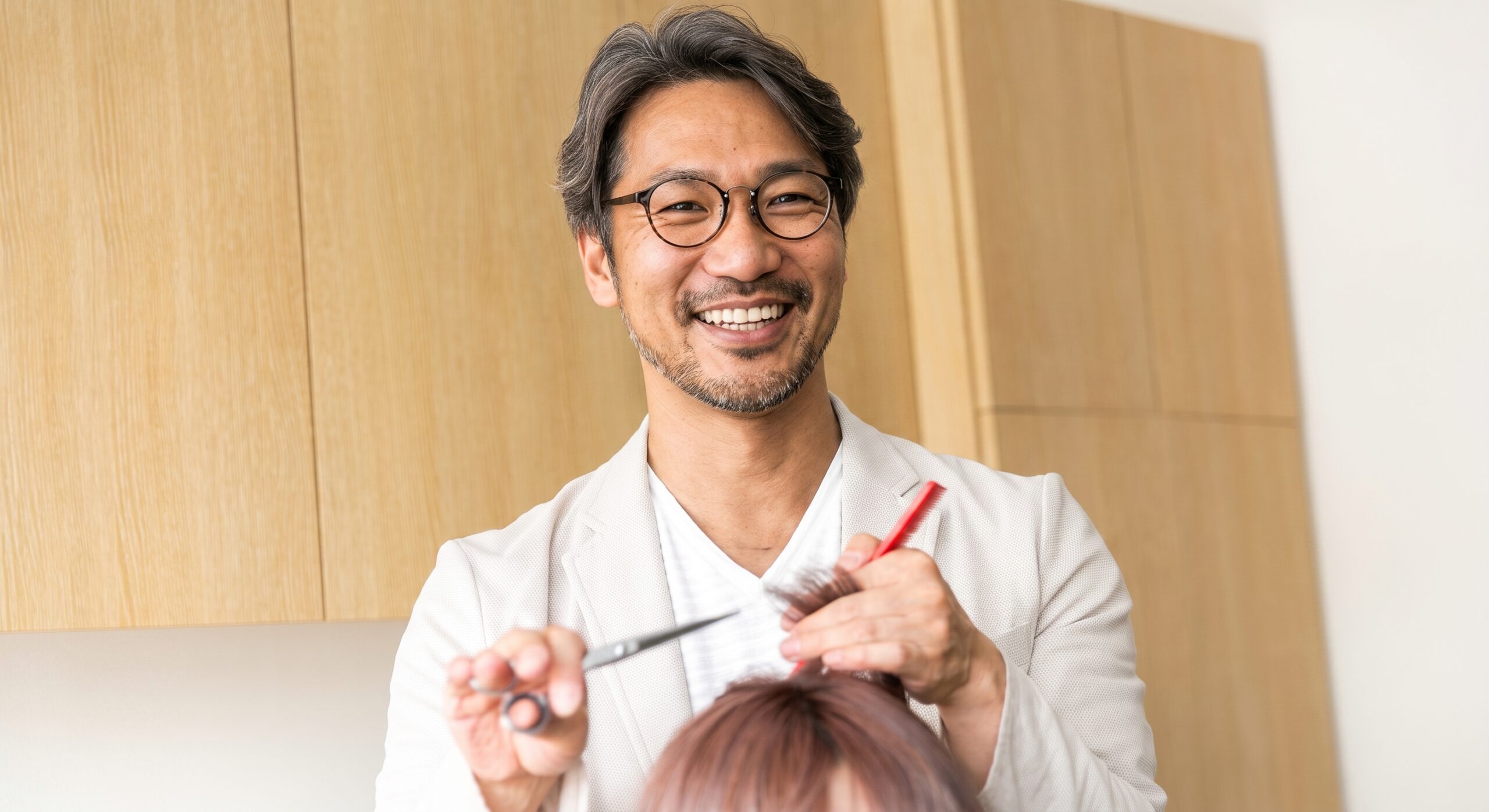 Mawaさん（フリーランス美容師）